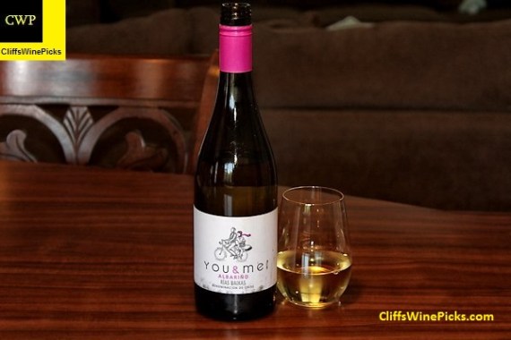 2016 Bodegas Agnusdei Albariño Rías Baixas You & Me White Experience